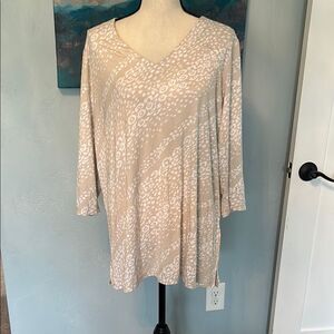 Belle by Kim Gravel Tan Patterned Blouse 1X